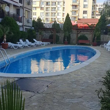Apartment студія у Panorama Bay 2